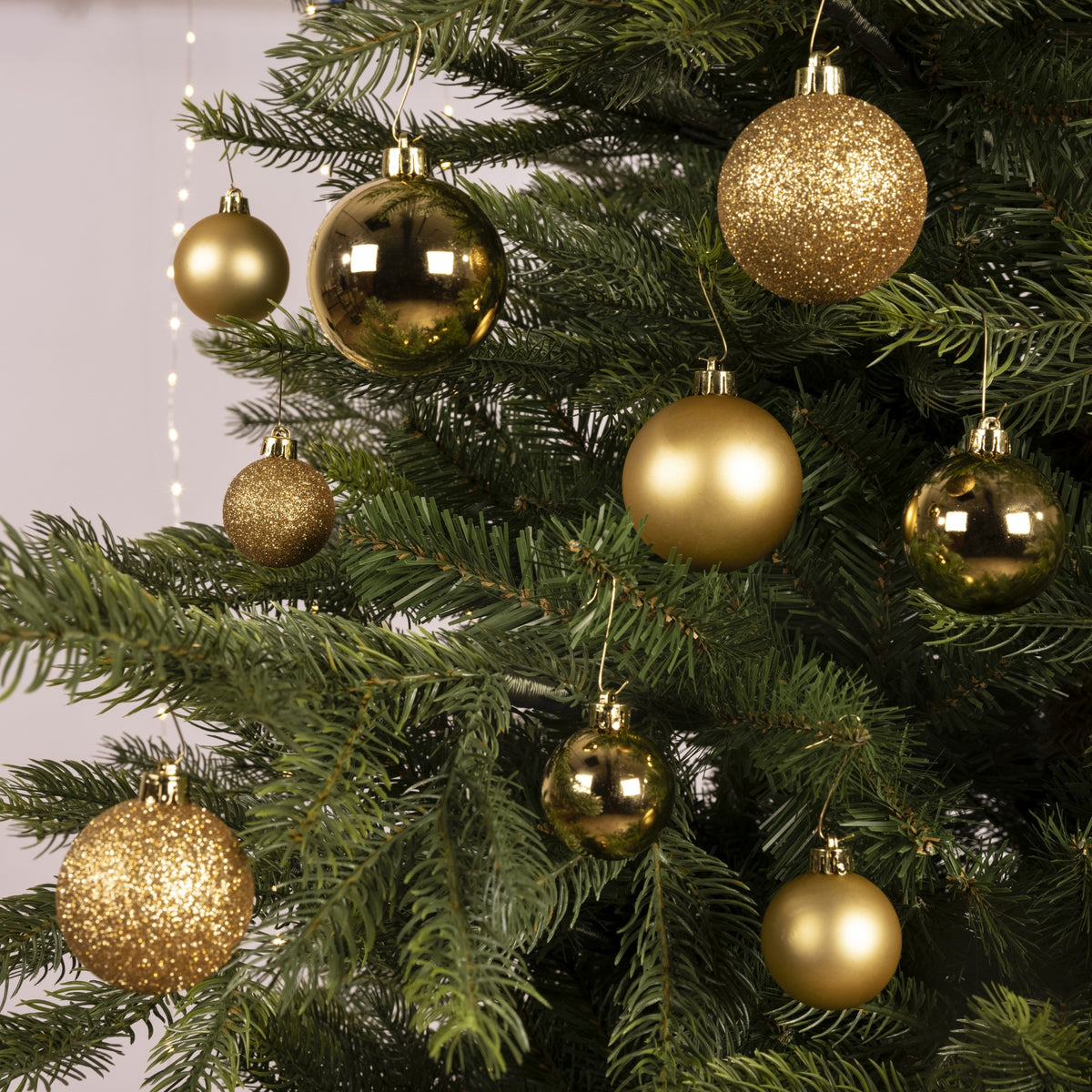 Gold Baubles Pack 30 pieces