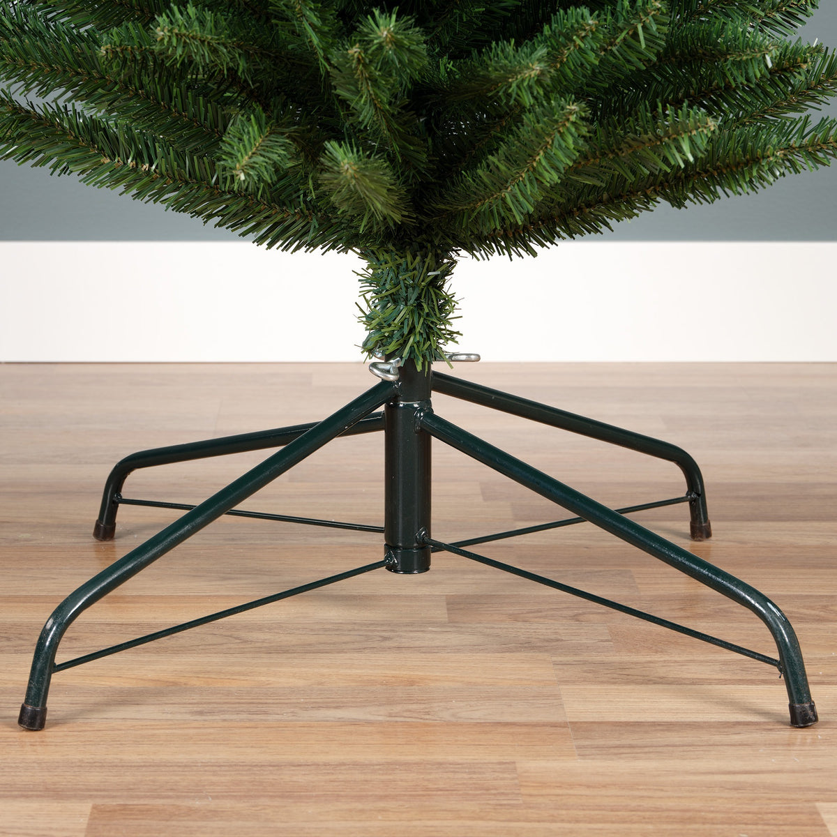 Everlands Pencil Pine Tree 7FT