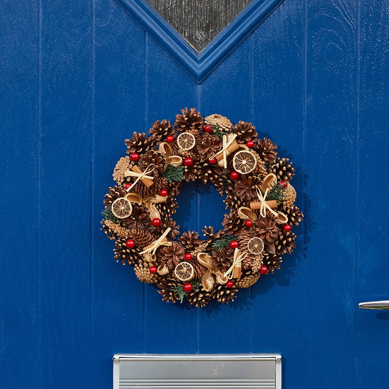 WinterSpice Wreath, 36cm