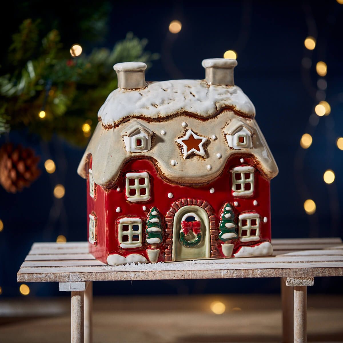Xmas Red Cottage Tealight Holder