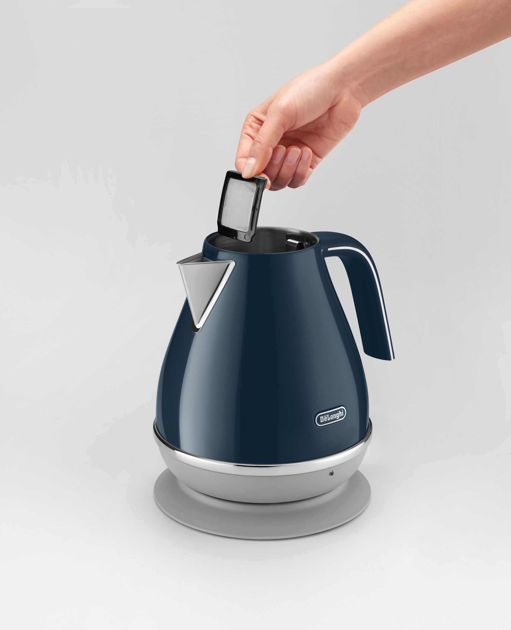 Delonghi Icona Capitals Blue Kettle | KBOC3001.BL